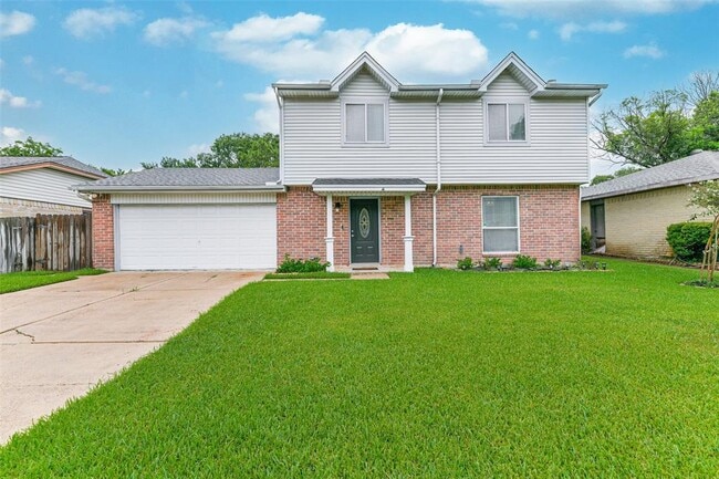 property at 207 Woodvale Dr