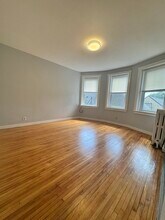 160 Strathmore Rd in Boston, MA - Building Photo - Building Photo