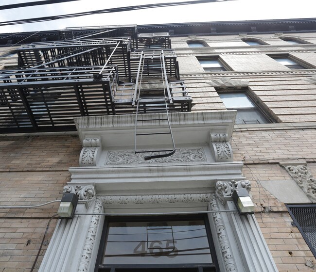 1735 Washington in Bronx, NY - Foto de edificio - Building Photo