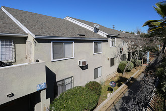 Canyon Creek Village in San Diego, CA - Building Photo - Building Photo