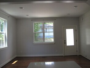 303 Truce St in Durham, NC - Building Photo - Building Photo