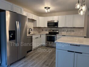 125 Sawmill Dr in Summerville, SC - Building Photo - Building Photo