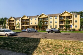 1612 7th St in La Grande, OR - Building Photo - Building Photo