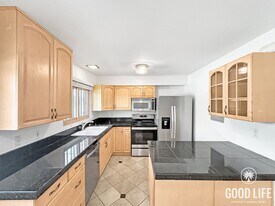 2666 Worden St in San Diego, CA - Building Photo