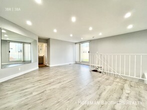 Goshen Luxury Apartments in Los Angeles, CA - Foto de edificio - Building Photo