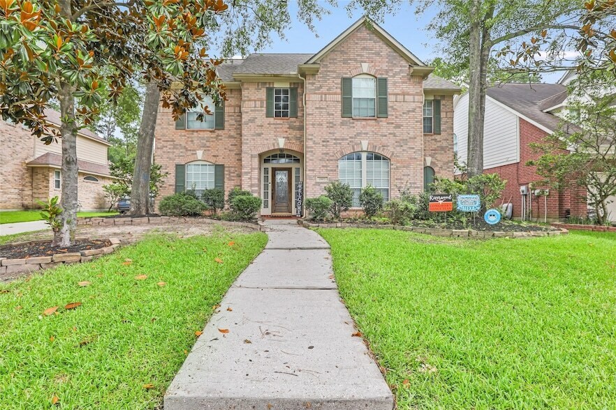 2907 Silverberry Trail in Houston, TX - Building Photo