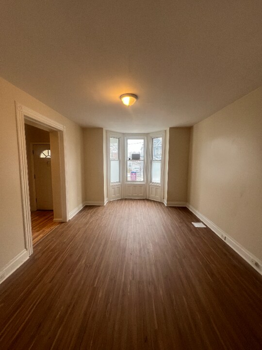 260 N 7th St in Newark, NJ - Building Photo