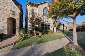 203 Skystone Dr in Irving, TX - Building Photo - Building Photo