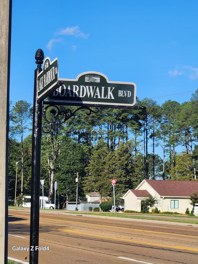 508 Boardwalk Blvd in Ridgeland, MS - Building Photo - Building Photo