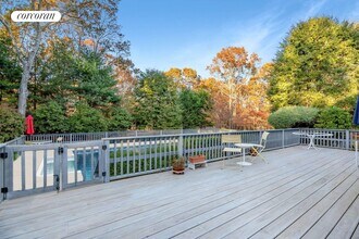 15 Grant Ave in East Hampton, NY - Building Photo - Building Photo