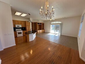 4206 Merchant Ln in Turlock, CA - Building Photo - Building Photo