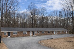 4755 NC-89 in Walnut Cove, NC - Building Photo