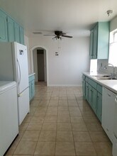 1217 1st St in Los Alamos, NM - Foto de edificio - Building Photo