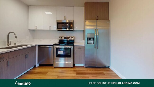 407 N Broadway-Unit -9.516465 in Redondo Beach, CA - Foto de edificio - Building Photo