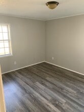 1163 N Eshman Ave in West Point, MS - Building Photo - Building Photo