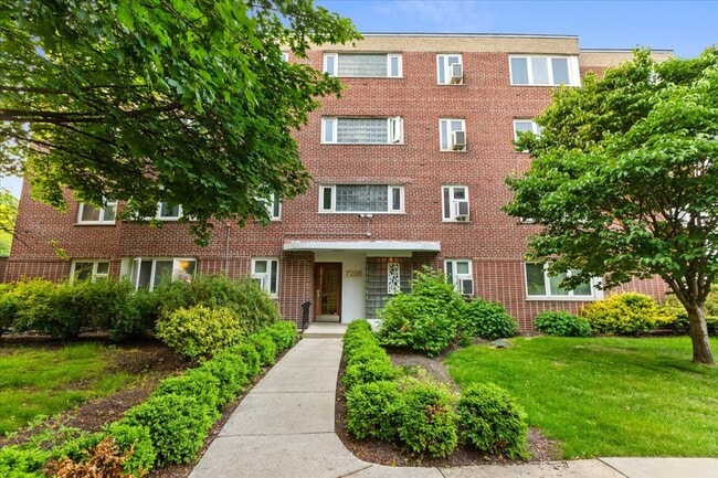 property at 7206 Oak Ave