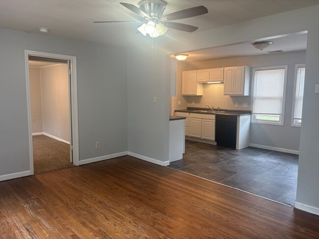 property at 4416 S Cherry Ave