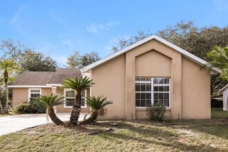 10525 Reagans Run Dr in Clermont, FL - Foto de edificio - Building Photo