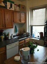 11 Cummings Rd, Unit 1 in Boston, MA - Foto de edificio - Building Photo