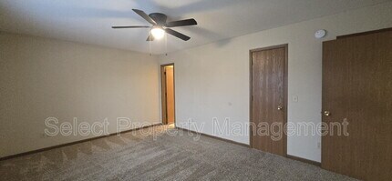 4022 Kimberwick Pl in Fort Wayne, IN - Building Photo - Building Photo