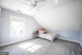 2314 N Kenmore St in Arlington, VA - Building Photo - Building Photo