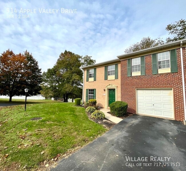 property at 914 Apple Valley Dr
