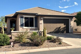 6566 W Mockingbird Wy in Florence, AZ - Building Photo