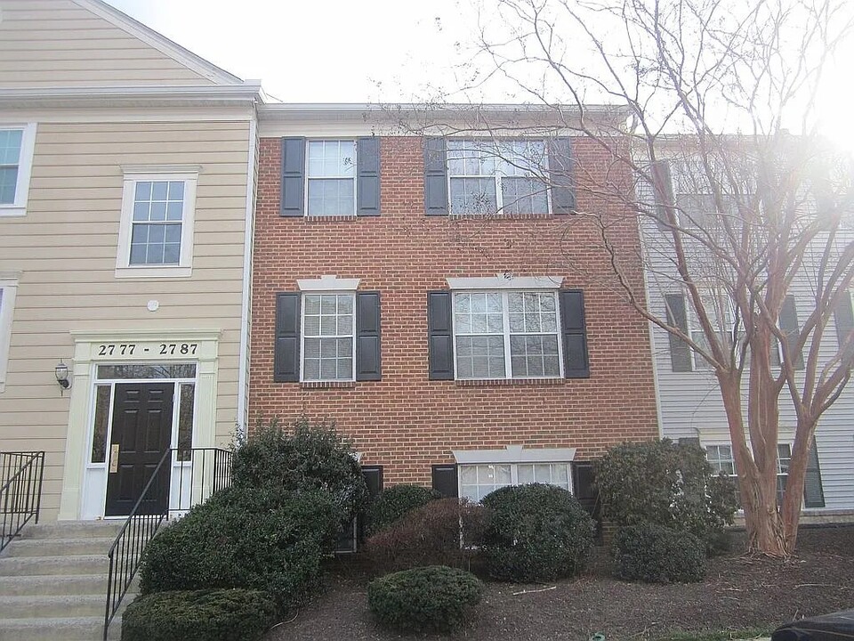 2785 Bordeaux Pl in Woodbridge, VA - Building Photo