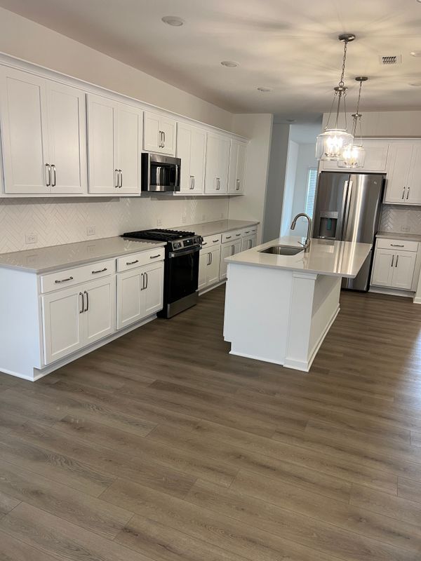 property at 5413 Hardgrove Wy