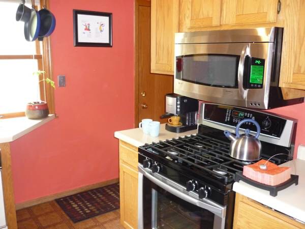 203 Broadway in Providence, RI - Building Photo