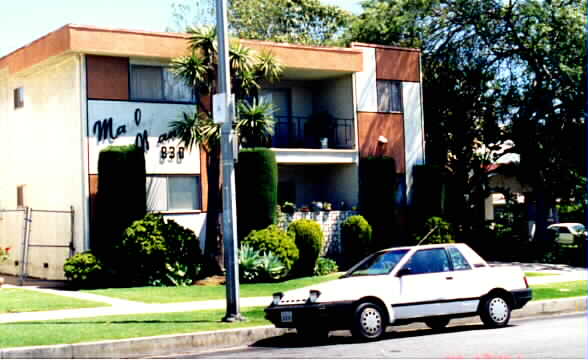 830 S Flower St in Inglewood, CA - Foto de edificio