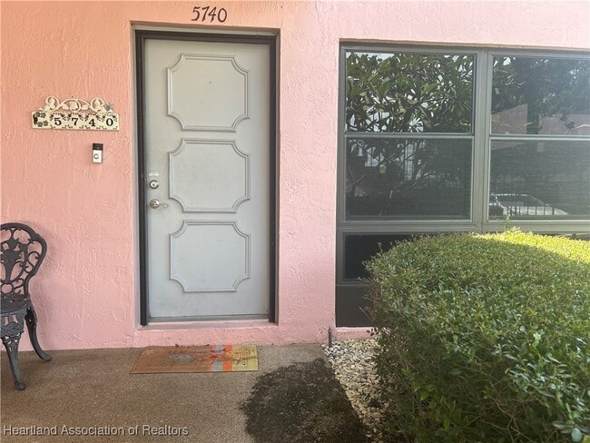 5740 Matanzas Dr in Sebring, FL - Building Photo - Building Photo