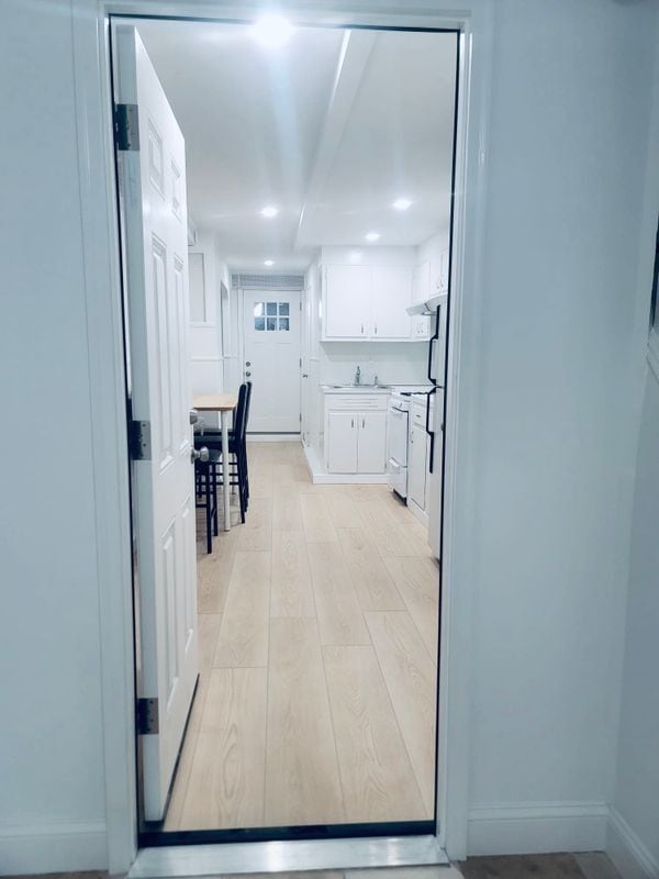 property at 1952 Colden Ave
