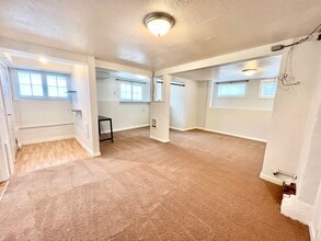 414 E Mercer St, Unit 0 in Seattle, WA - Building Photo - Building Photo