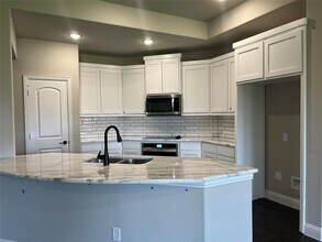 249 Lillian Ln in Waxahachie, TX - Building Photo - Building Photo