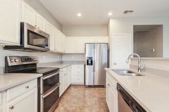 2741 W Bowker St in Phoenix, AZ - Building Photo - Building Photo