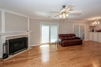 7951 Cricket Ct in North Charleston, SC - Building Photo - Building Photo