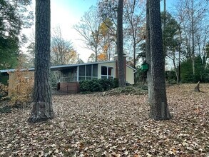 1212 Dogwood Ln in Raleigh, NC - Building Photo - Building Photo