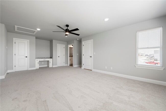 property at 2811 SW Hampshire Ave