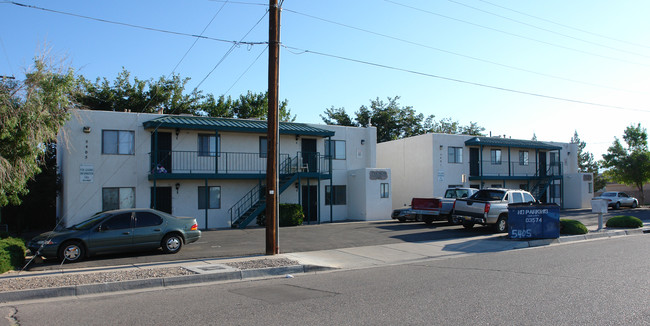 Tucson Apartments in Albuquerque, NM - Building Photo - Building Photo