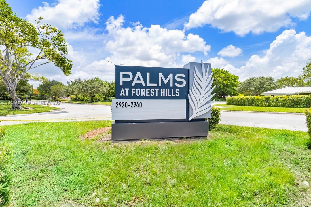 2930 Forest Hills Blvd, Unit B203 in Coral Springs, FL - Building Photo