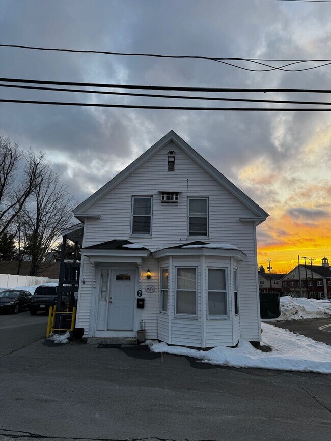 7 Wilson St in Chelmsford, MA - Building Photo - Building Photo