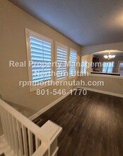 1081 W 275 N in Clearfield, UT - Building Photo - Building Photo