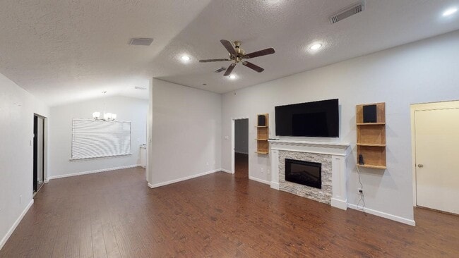 property at 90 S Cobble Hill Cir