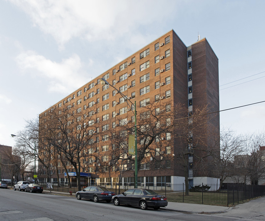 Edith Spurlock Sampson Apartments in Chicago, IL - Building Photo