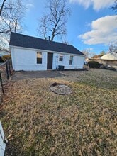 118 S Kenmore Dr in Evansville, IN - Foto de edificio - Building Photo