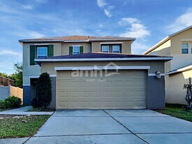 6339 Cherry Blossom Trl in Gibsonton, FL - Building Photo