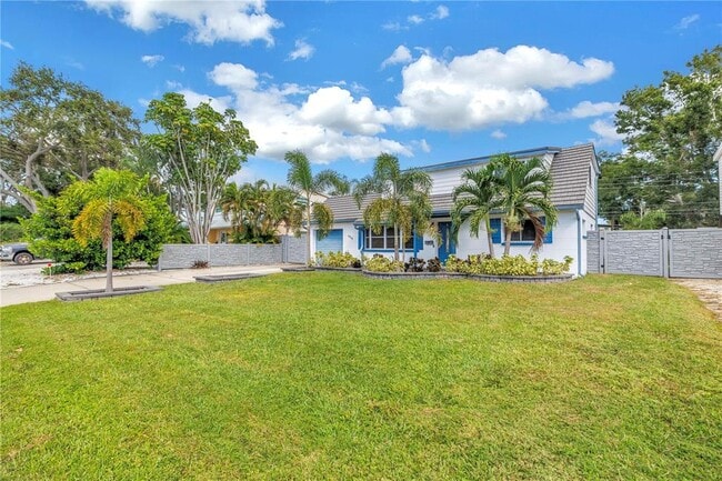 property at 6519 27th Way N