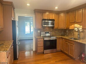 102 Drakestown Rd in Hackettstown, NJ - Building Photo - Building Photo