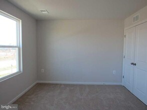 236 Anthem St in Ranson, WV - Building Photo - Building Photo